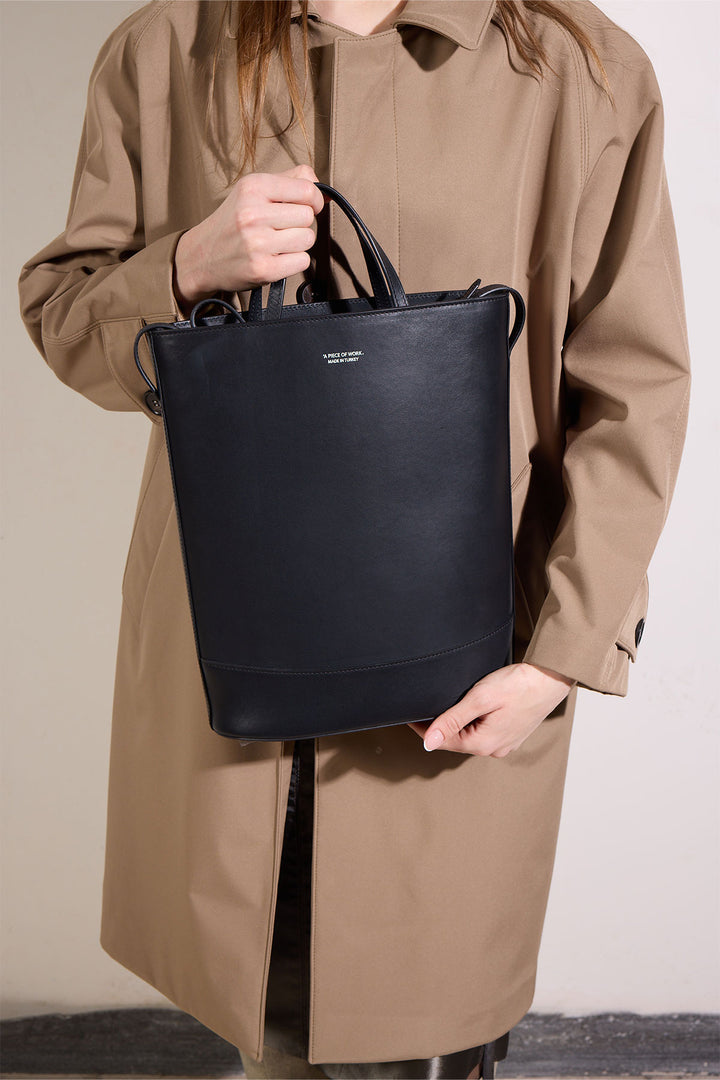 Leather Laptop Bag in Black