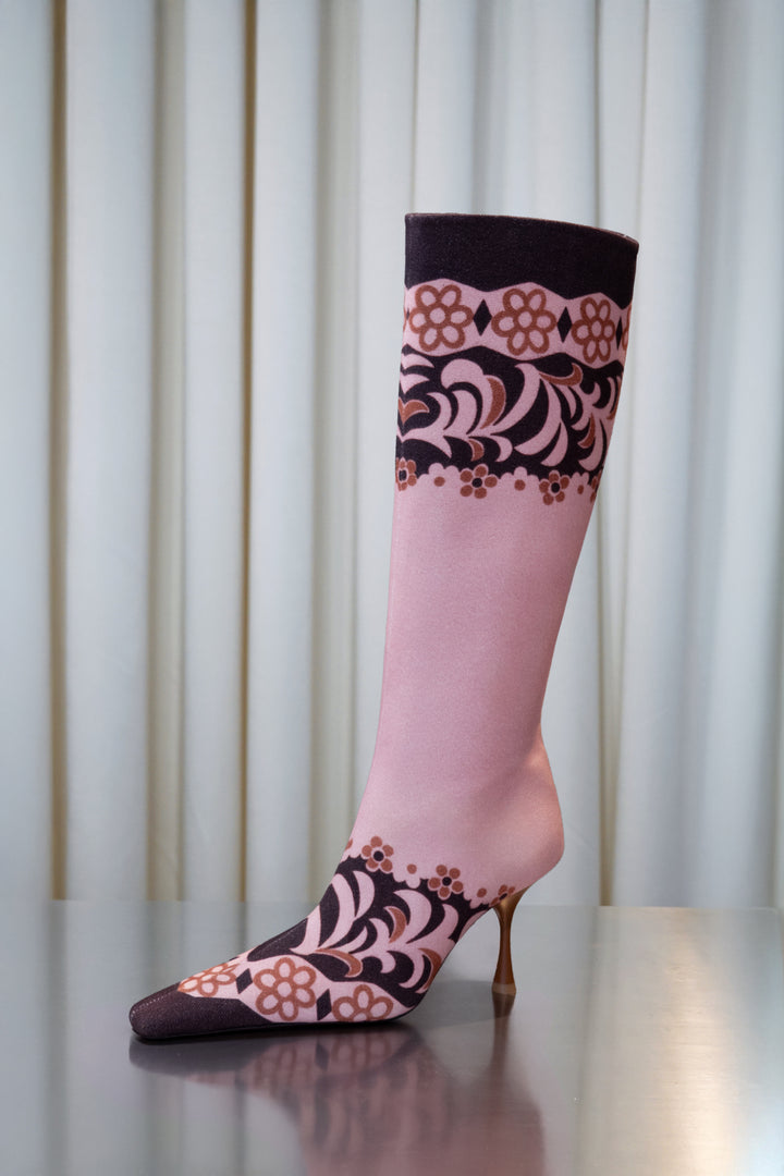 Relic Boots in Pink